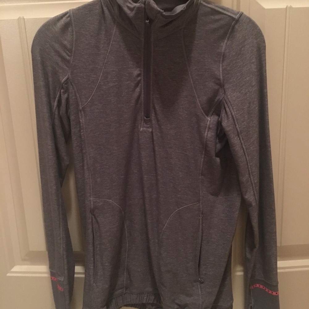 Lululemon Athletica  pace pusher 1/2 zip